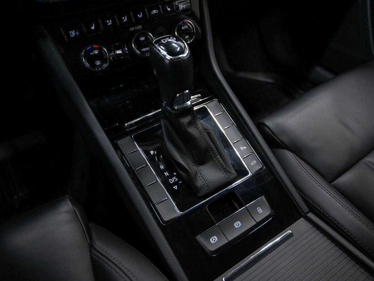 Купить Skoda Superb, 2017, 142 000 км, фото №22