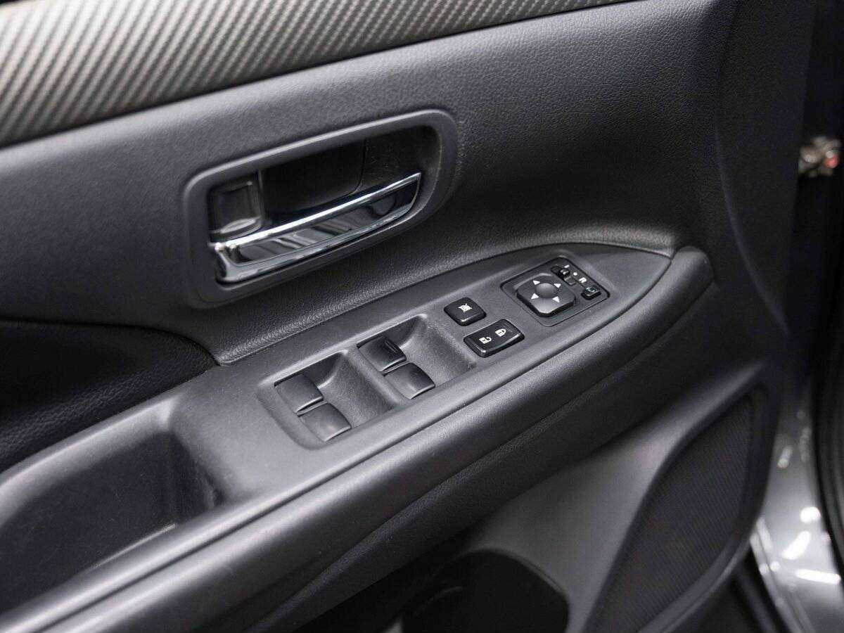 Купить Mitsubishi Outlander, 2013, 256 000 км, фото №19