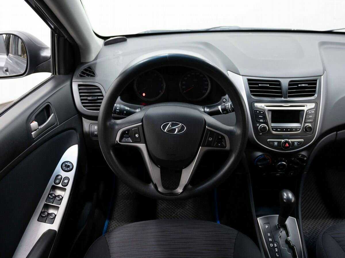 Купить Hyundai Solaris, 2015, 205 000 км, фото №16