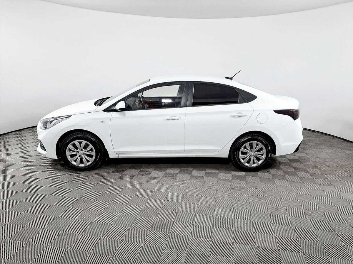 Купить Hyundai Solaris, 2019, 48 409 км, фото №8