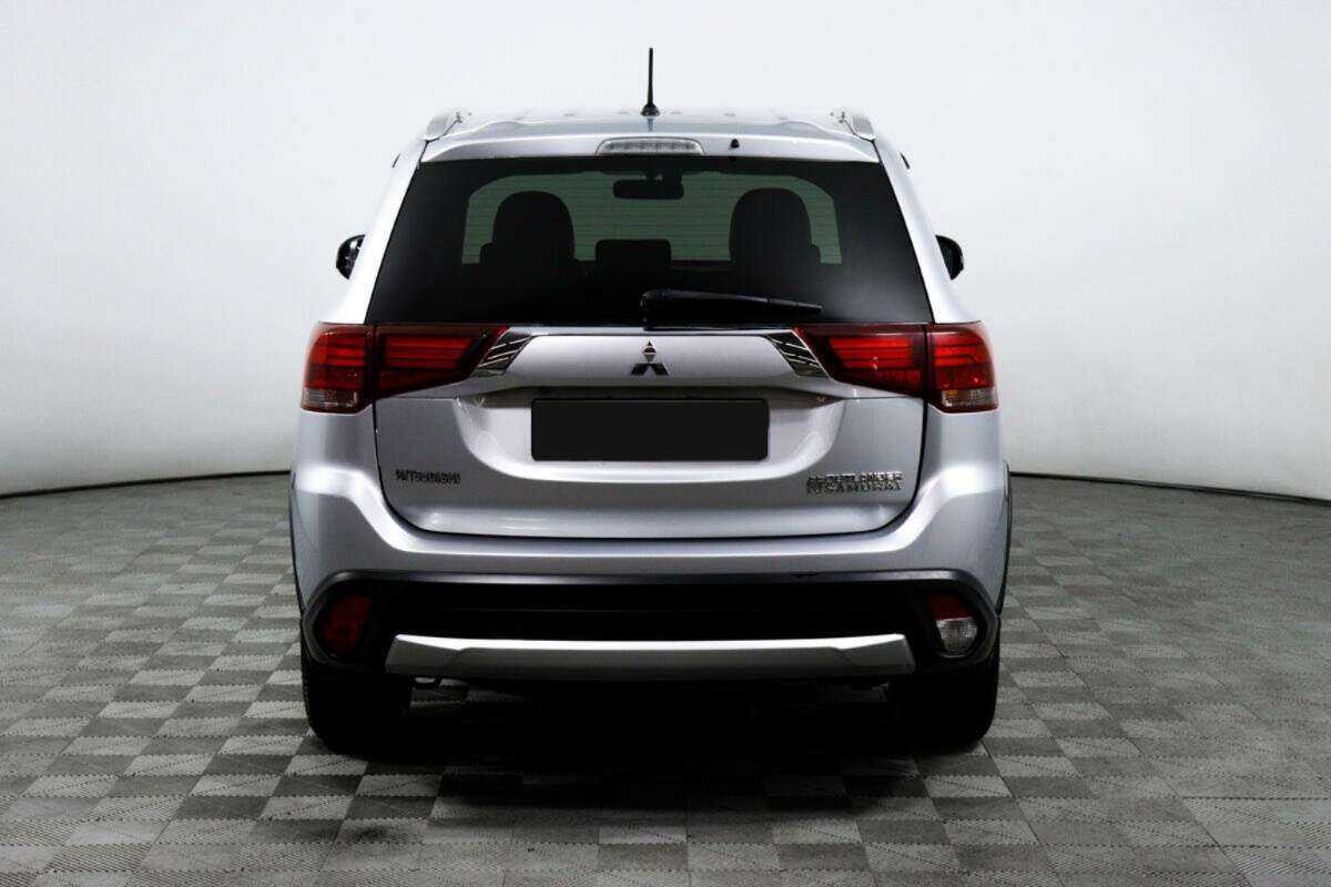 Купить Mitsubishi Outlander, 2015, 72 276 км, фото №6