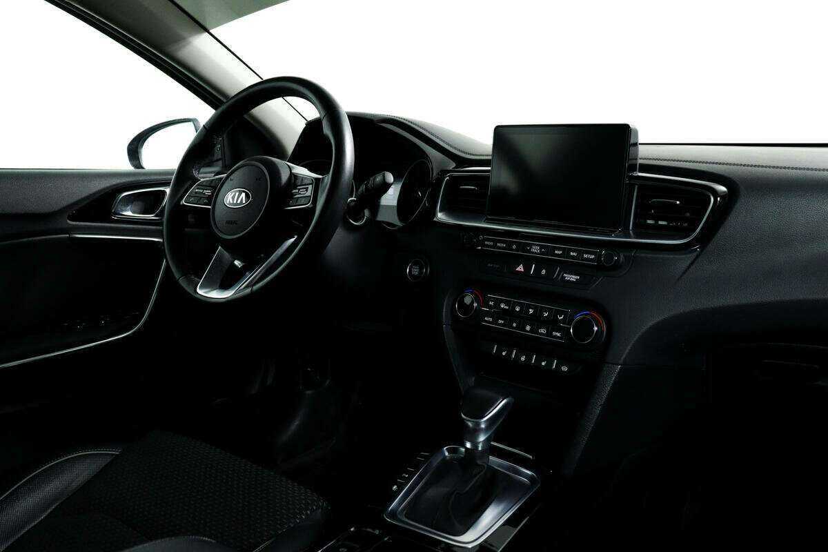 Купить Kia Ceed, 2019, 32 000 км, фото №9