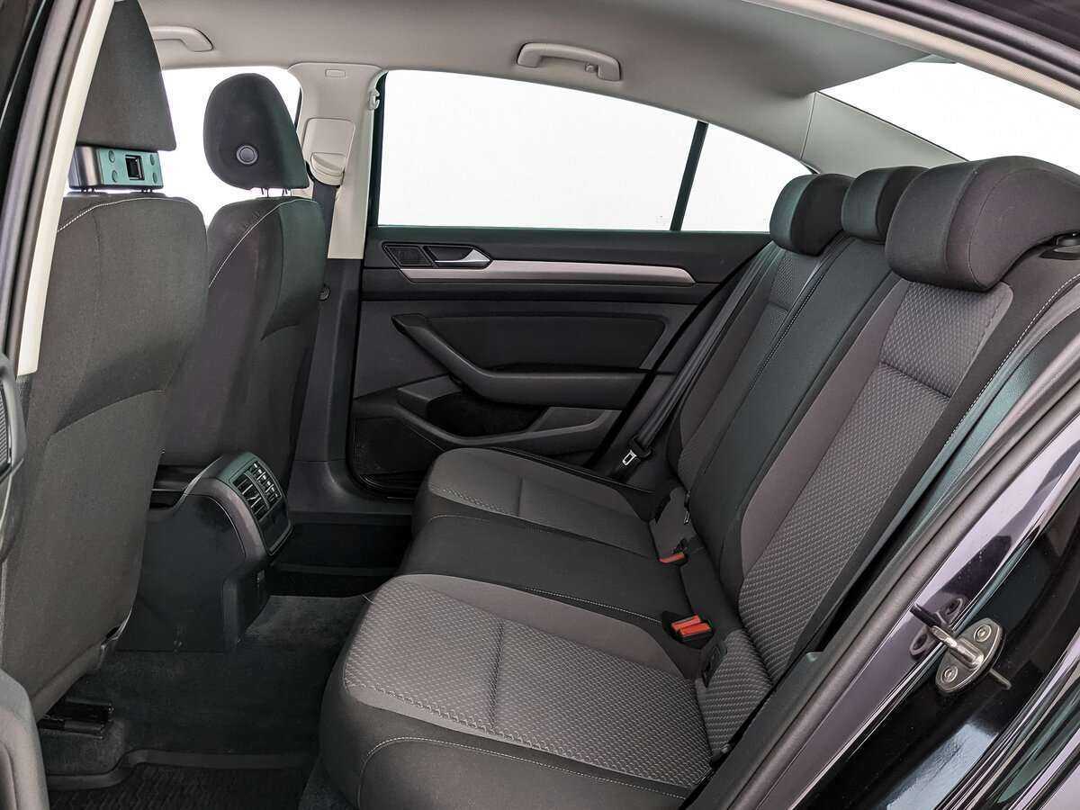 Купить Volkswagen Passat, 2016, 61 012 км, фото №13