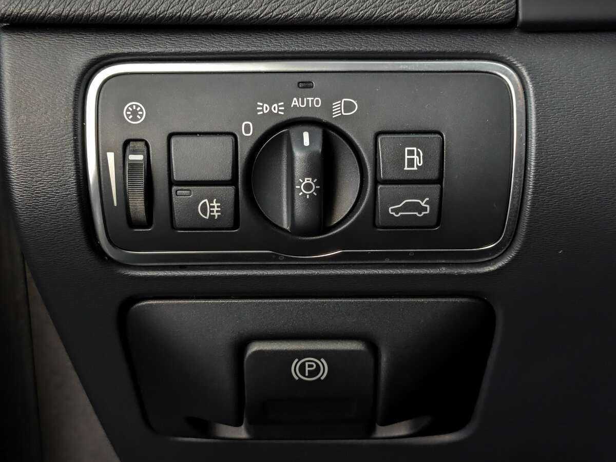 Купить Volvo S60, 2015, 170 093 км, фото №23