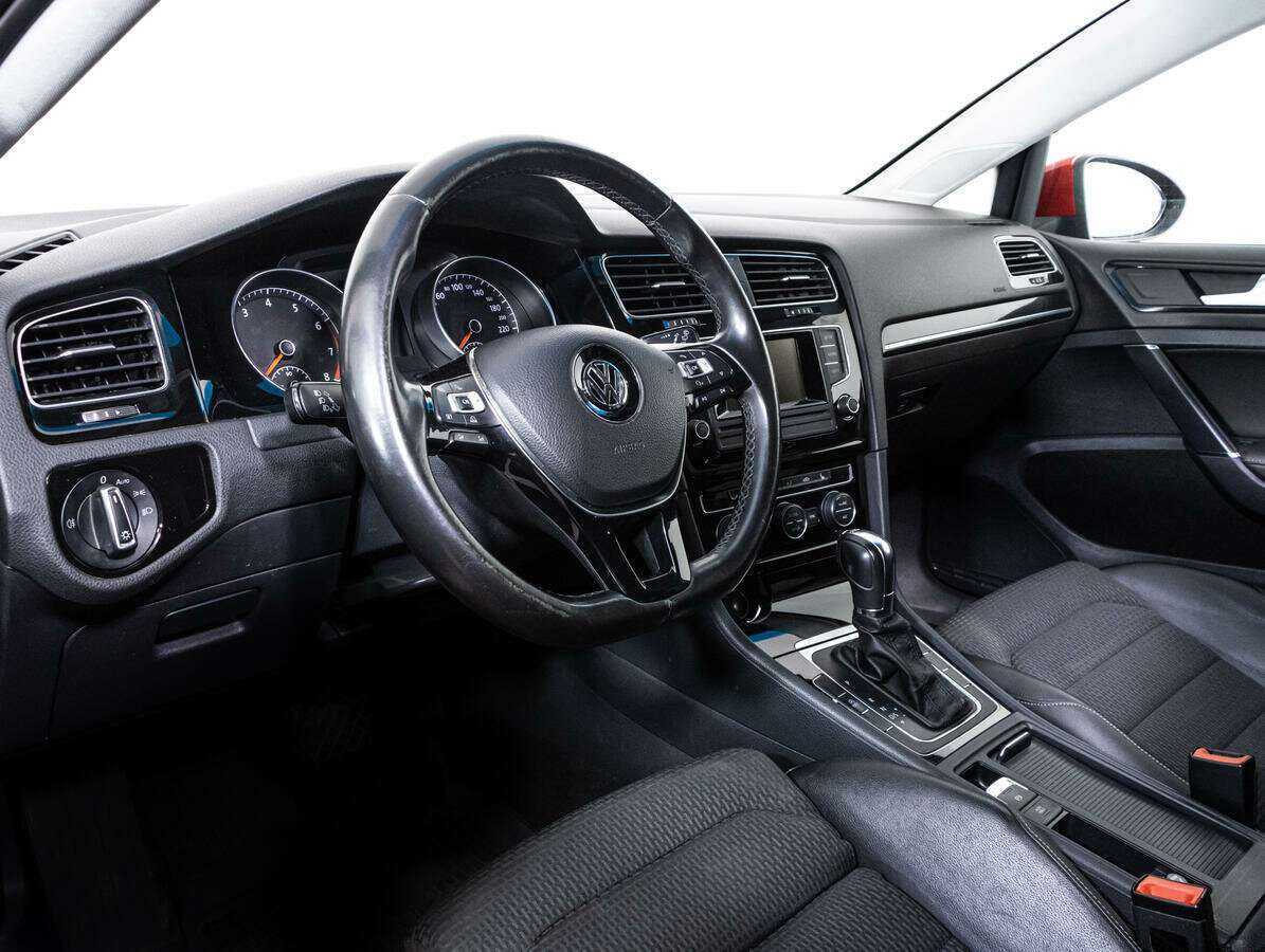 Купить Volkswagen Golf, 2013, 181 000 км, фото №11