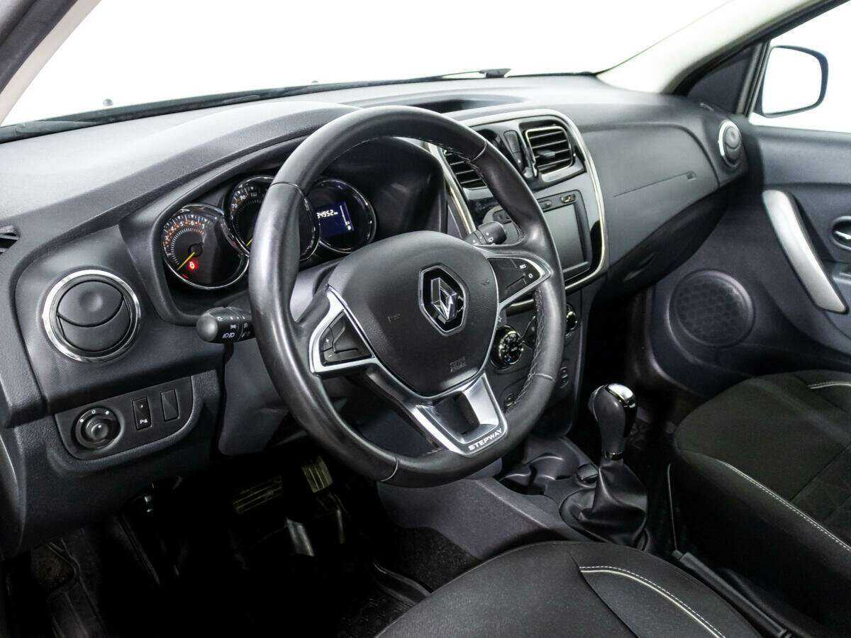 Купить Renault Sandero Stepway, 2018, 84 948 км, фото №11