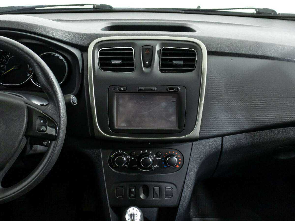 Купить Renault Sandero Stepway, 2015, 81 937 км, фото №14