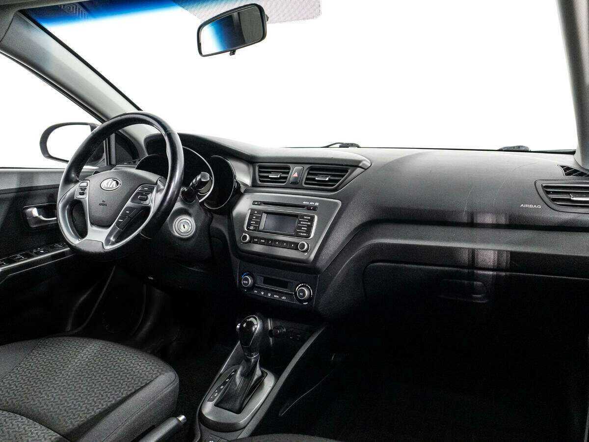 Купить Kia Rio, 2016, 130 000 км, фото №9