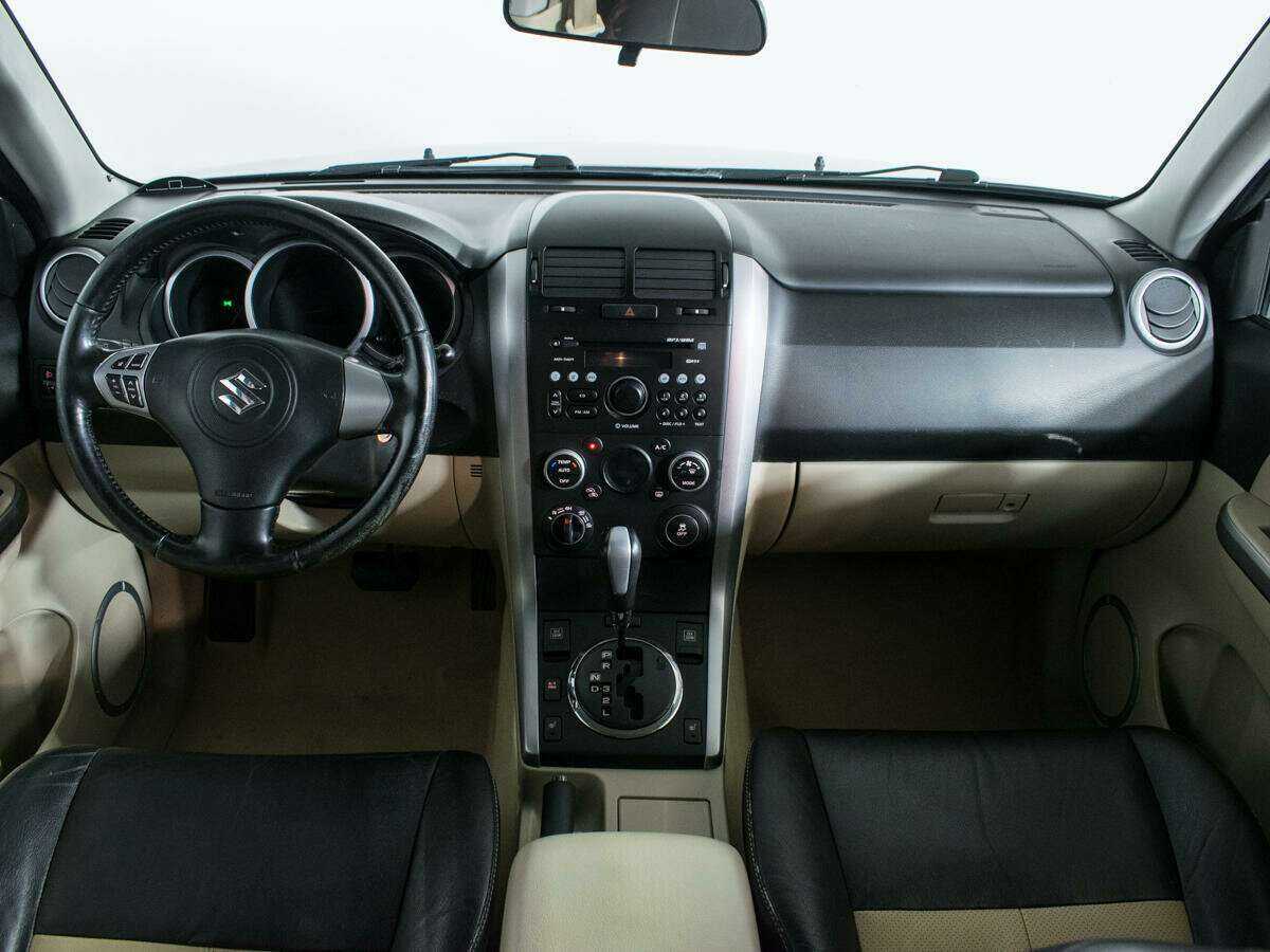 Купить Suzuki Grand Vitara, 2013, 218 405 км, фото №12