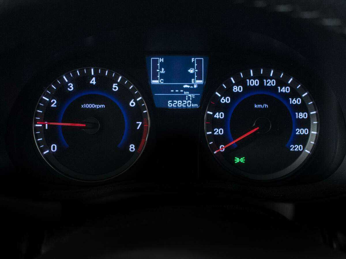 Купить Hyundai Solaris, 2014, 61 500 км, фото №11