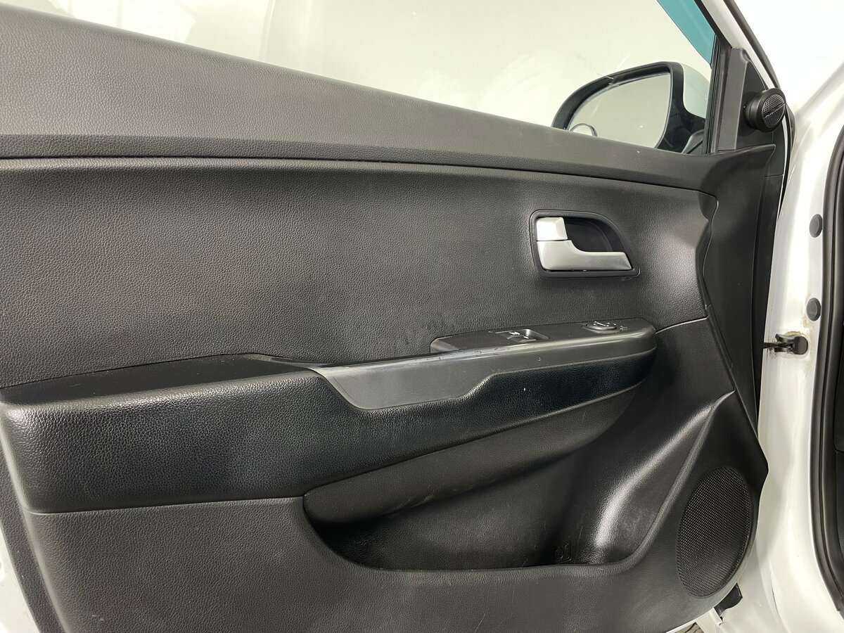 Купить Kia Rio, 2015, 166 313 км, фото №19