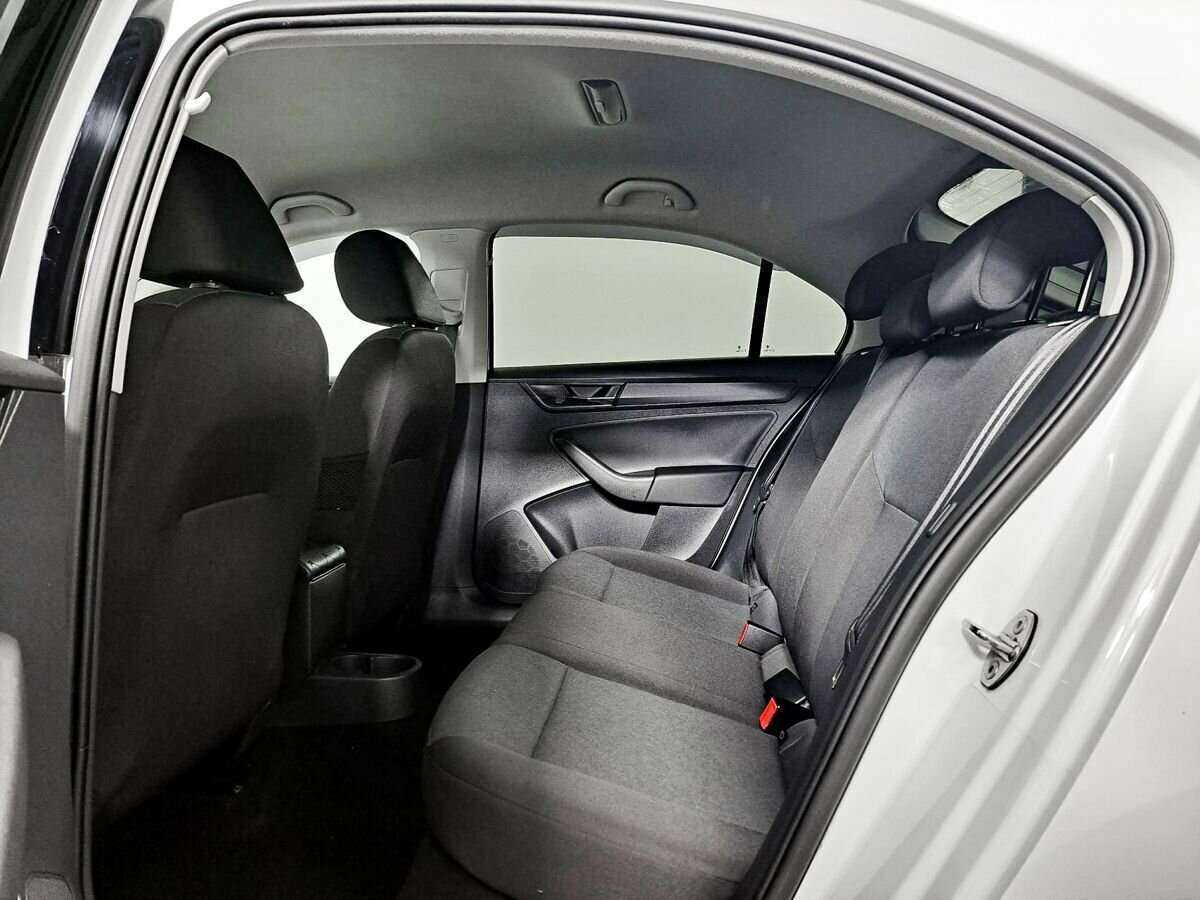 Купить Skoda Rapid, 2019, 133 300 км, фото №8