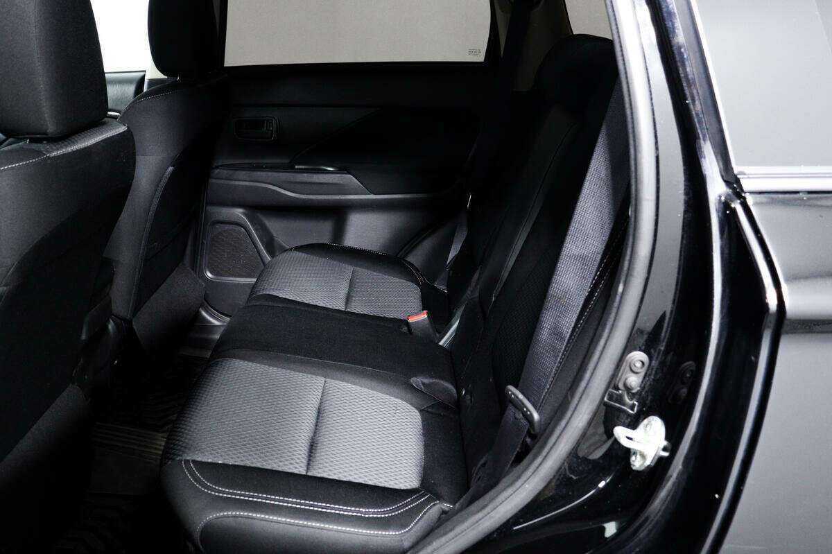 Купить Mitsubishi Outlander, 2018, 101 000 км, фото №12