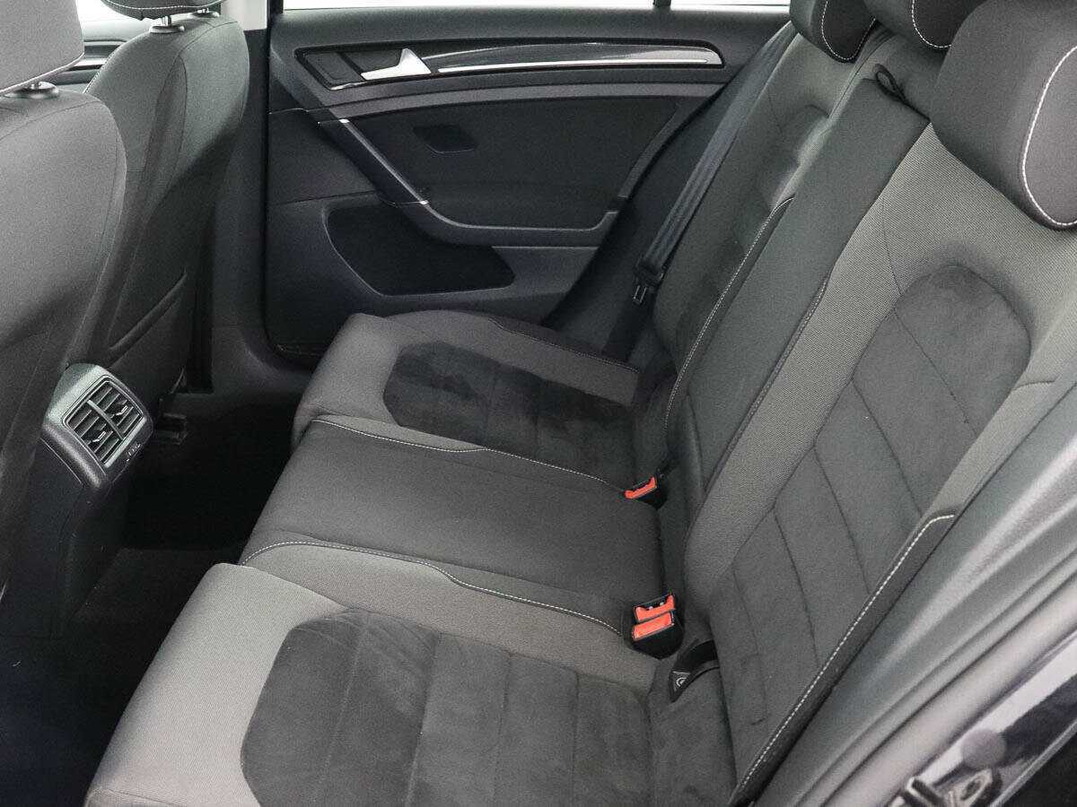 Купить Volkswagen Golf, 2013, 142 298 км, фото №8