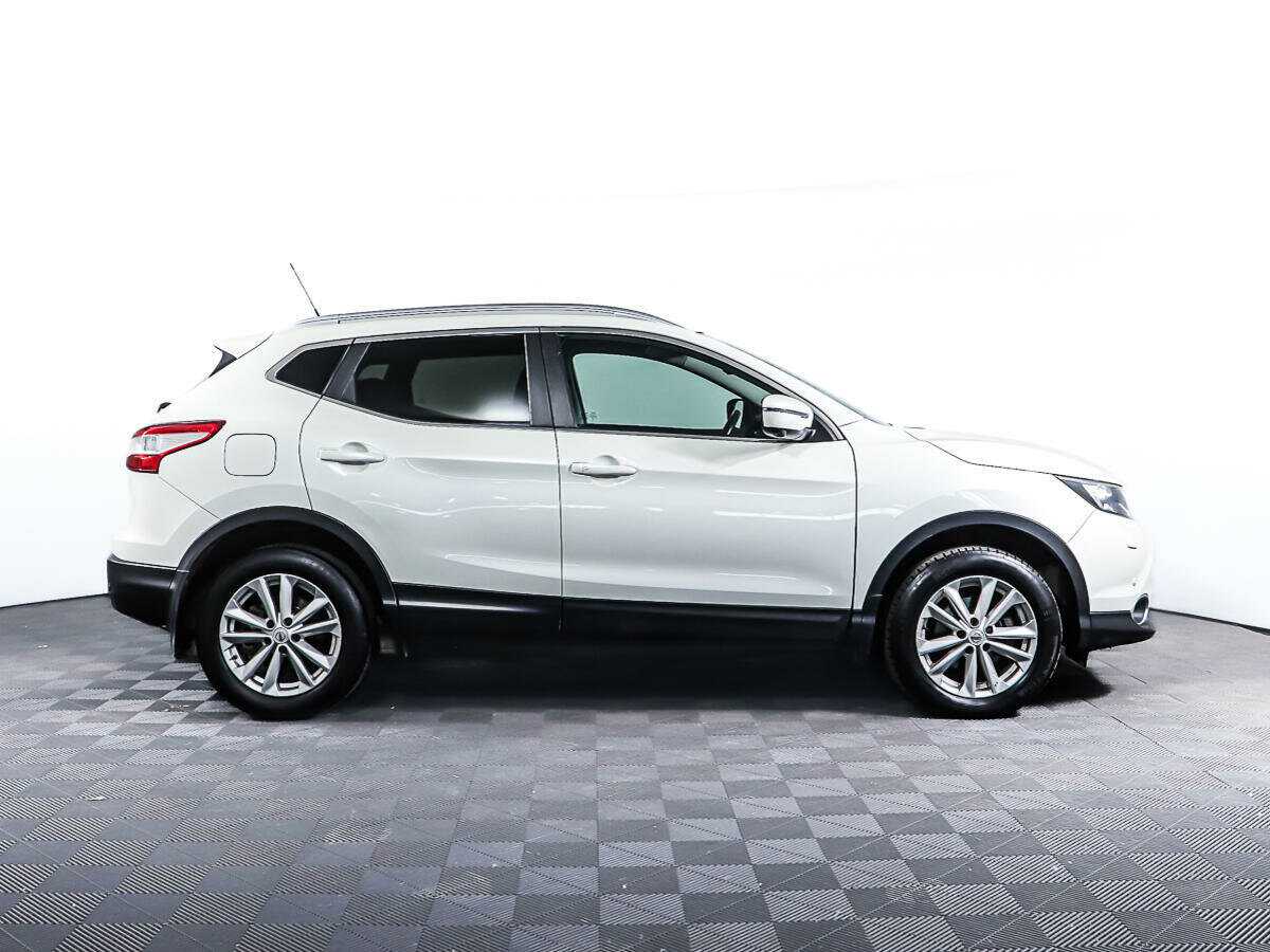 Купить Nissan Qashqai, 2014, 88 350 км, фото №4