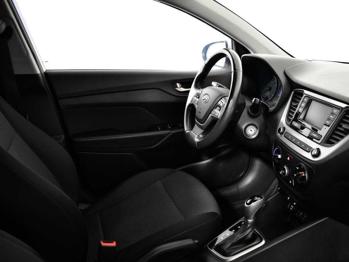 Купить Hyundai Solaris, 2017, 93 151 км, фото №9