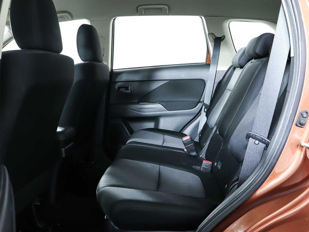 Купить Mitsubishi Outlander, 2012, 42 436 км, фото №10