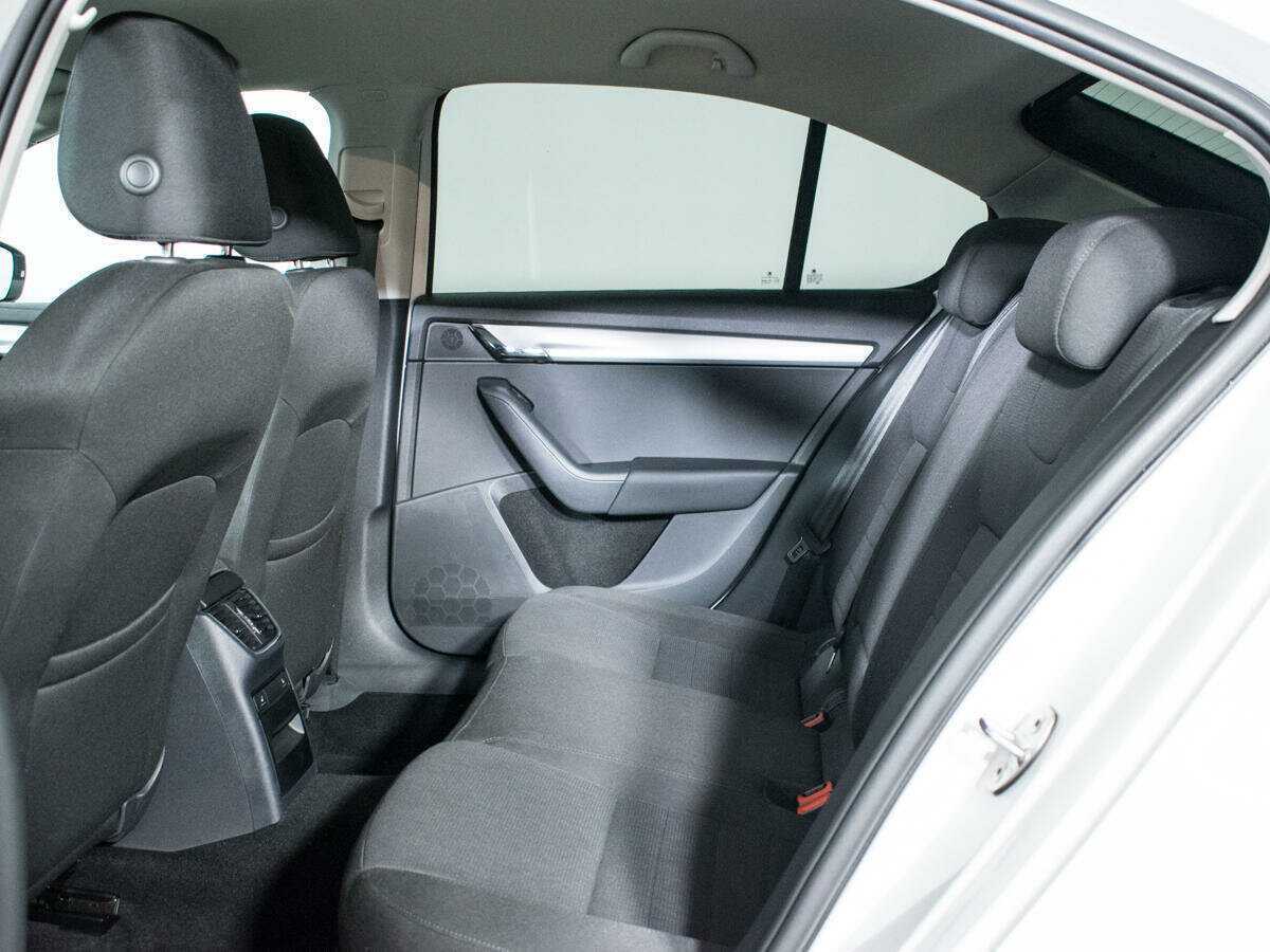 Купить Skoda Octavia, 2016, 75 572 км, фото №10