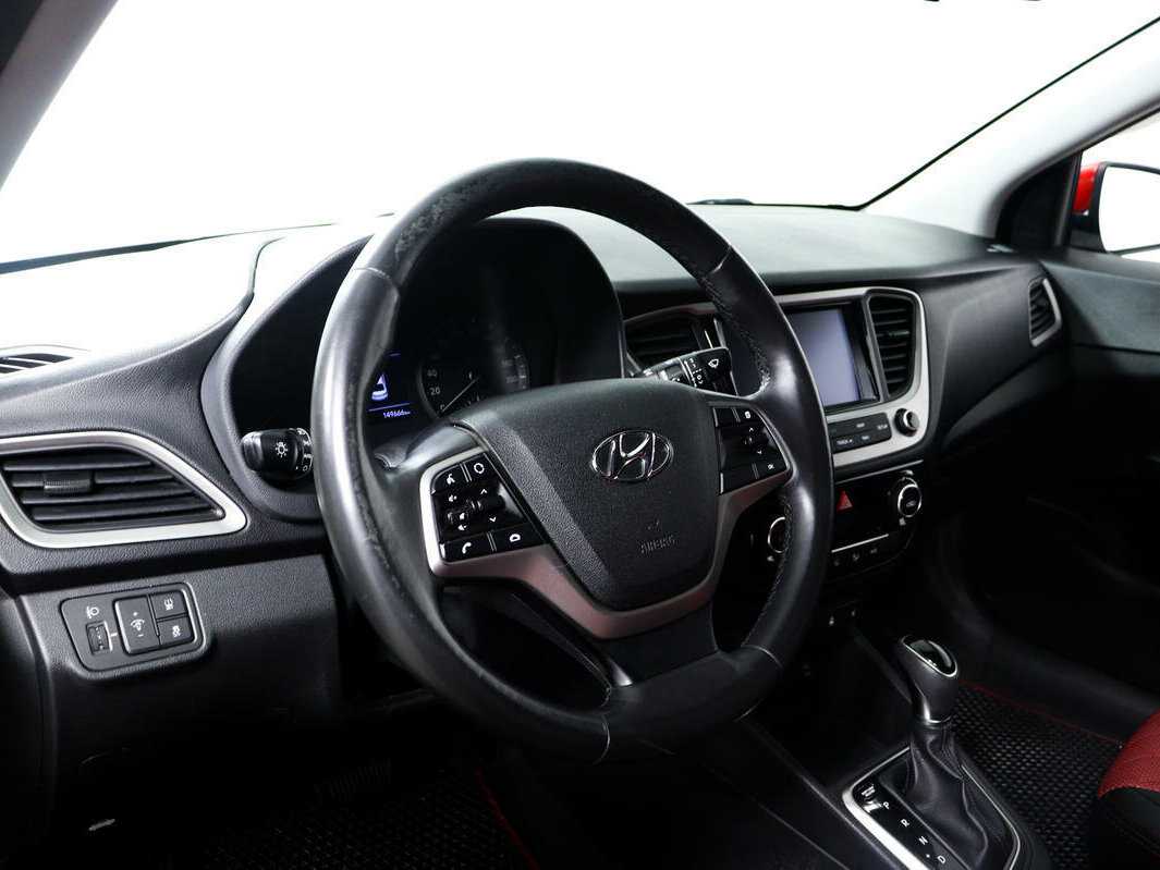 Купить Hyundai Solaris, 2017, 149 664 км, фото №13