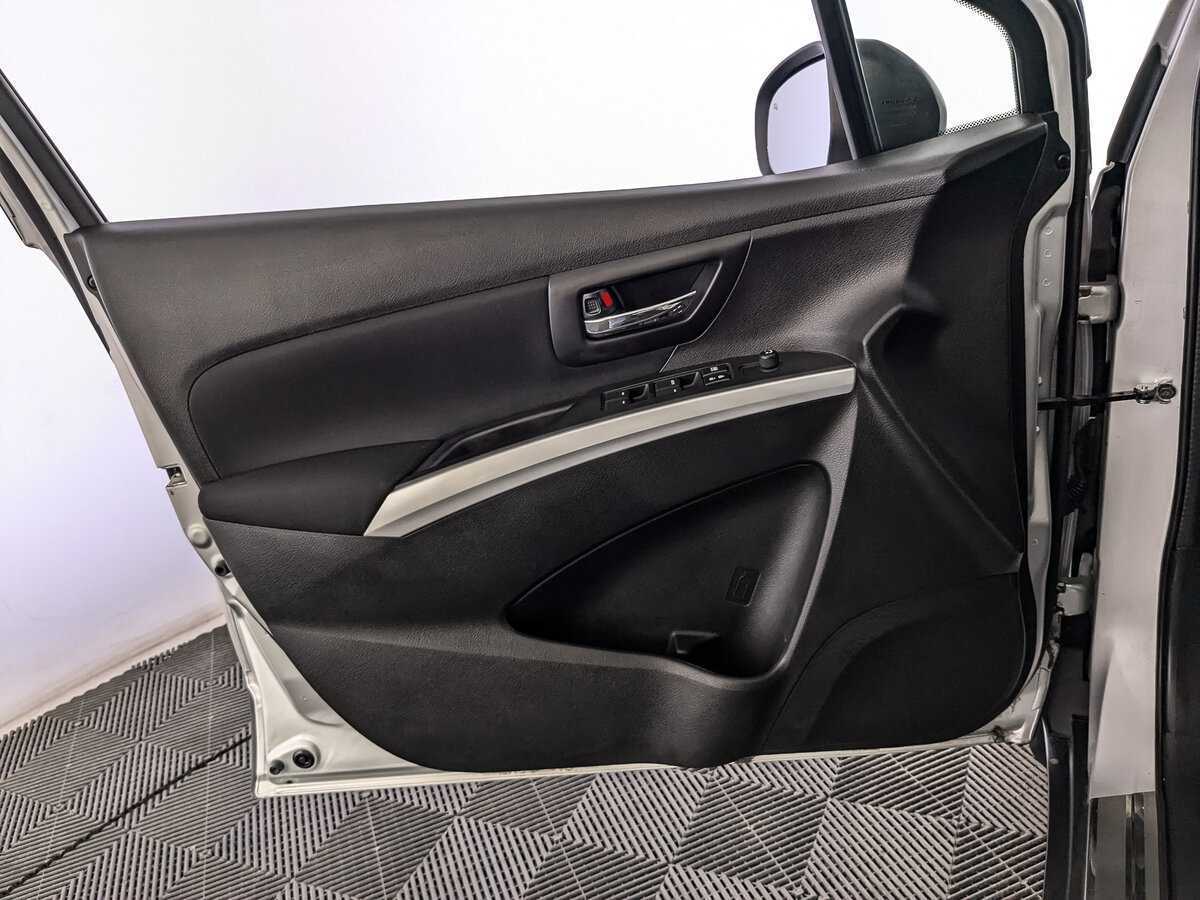 Купить Suzuki SX4, 2018, 74 712 км, фото №15