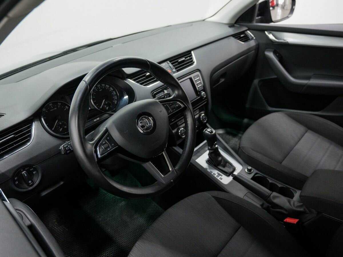 Купить Skoda Octavia, 2016, 147 000 км, фото №13
