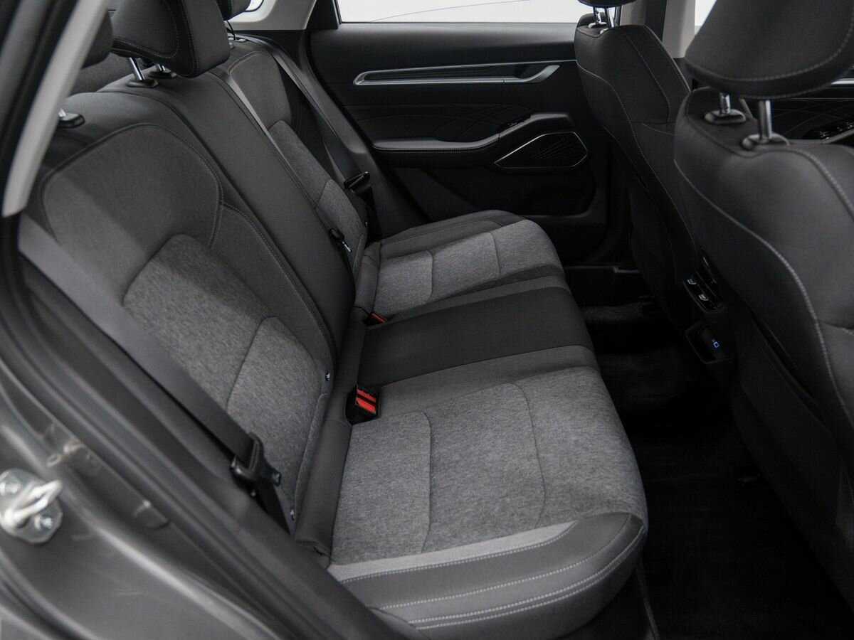 Купить Geely Emgrand, 2023, 3 289 км, фото №9