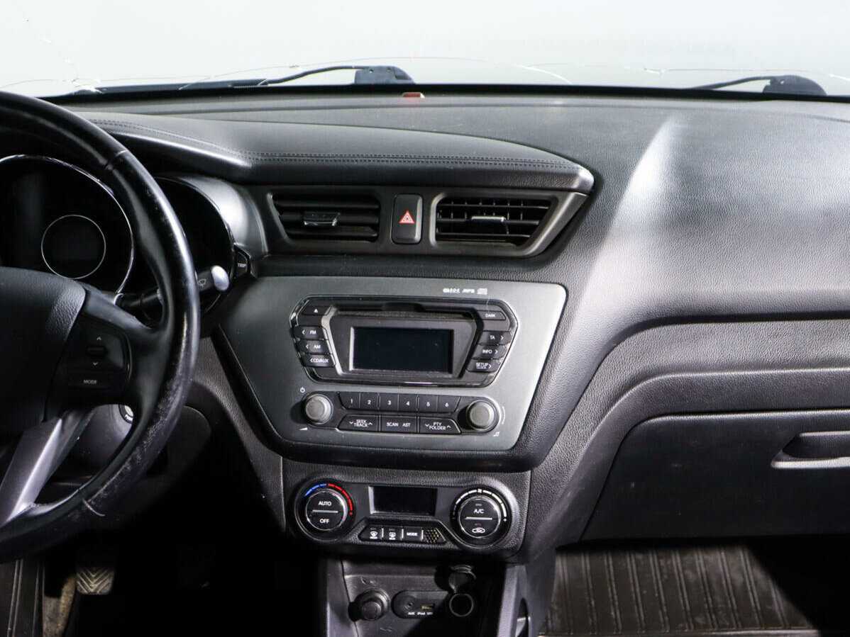 Купить Kia Rio 6-speed, 2014, 81 623 км, фото №10