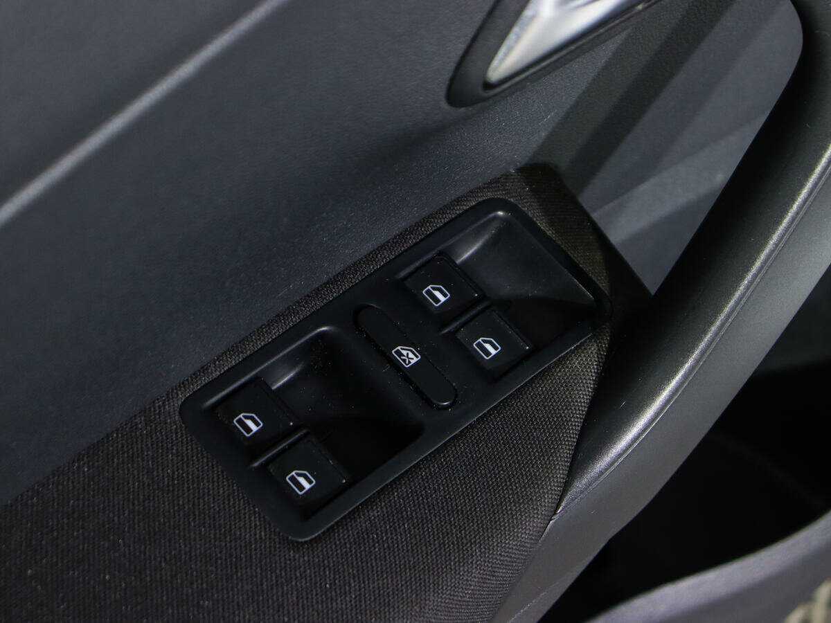 Купить Volkswagen Polo, 2017, 105 940 км, фото №14