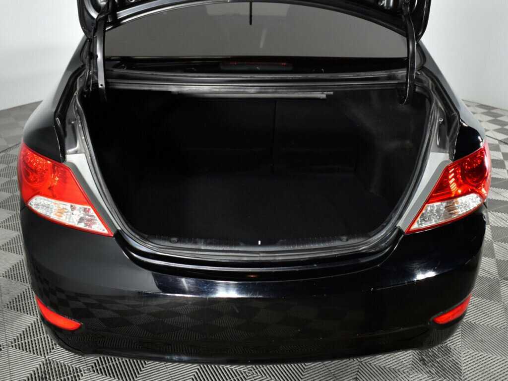 Купить Hyundai Solaris, 2012, 158 866 км, фото №14