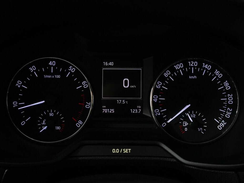 Купить Skoda Octavia, 2013, 70 123 км, фото №12