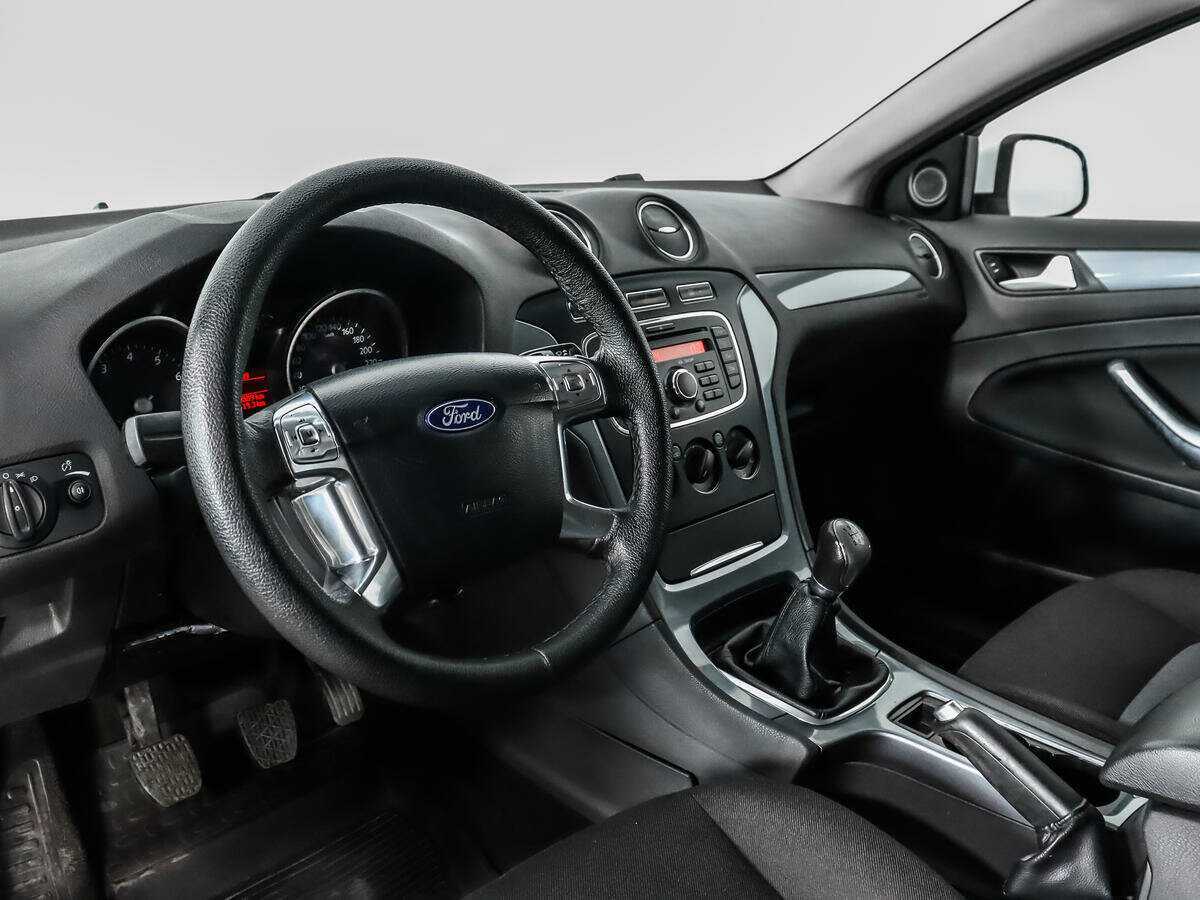 Купить Ford Mondeo, 2014, 249 508 км, фото №9