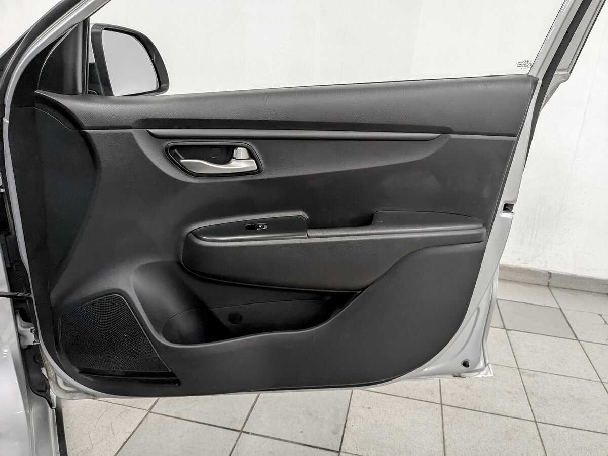 Купить Kia Rio X-Line, 2020, 221 366 км, фото №23