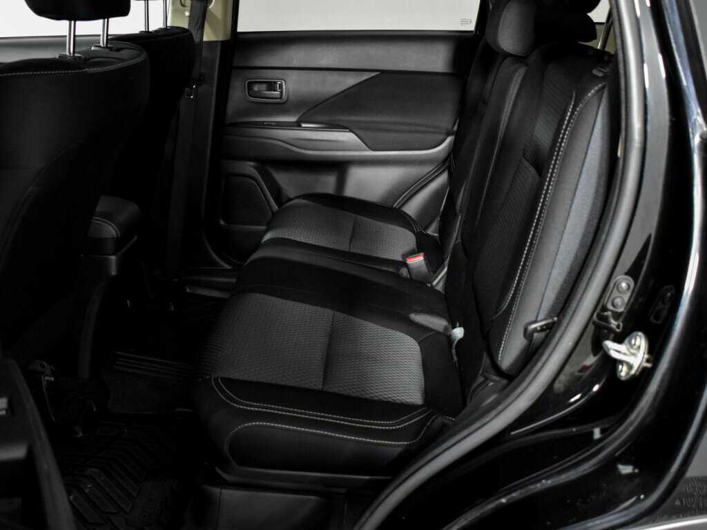 Купить Mitsubishi Outlander, 2019, 87 000 км, фото №12