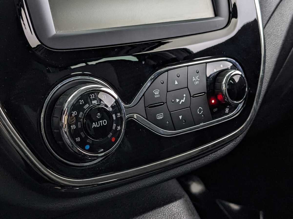 Купить Renault Kaptur, 2019, 138 602 км, фото №21