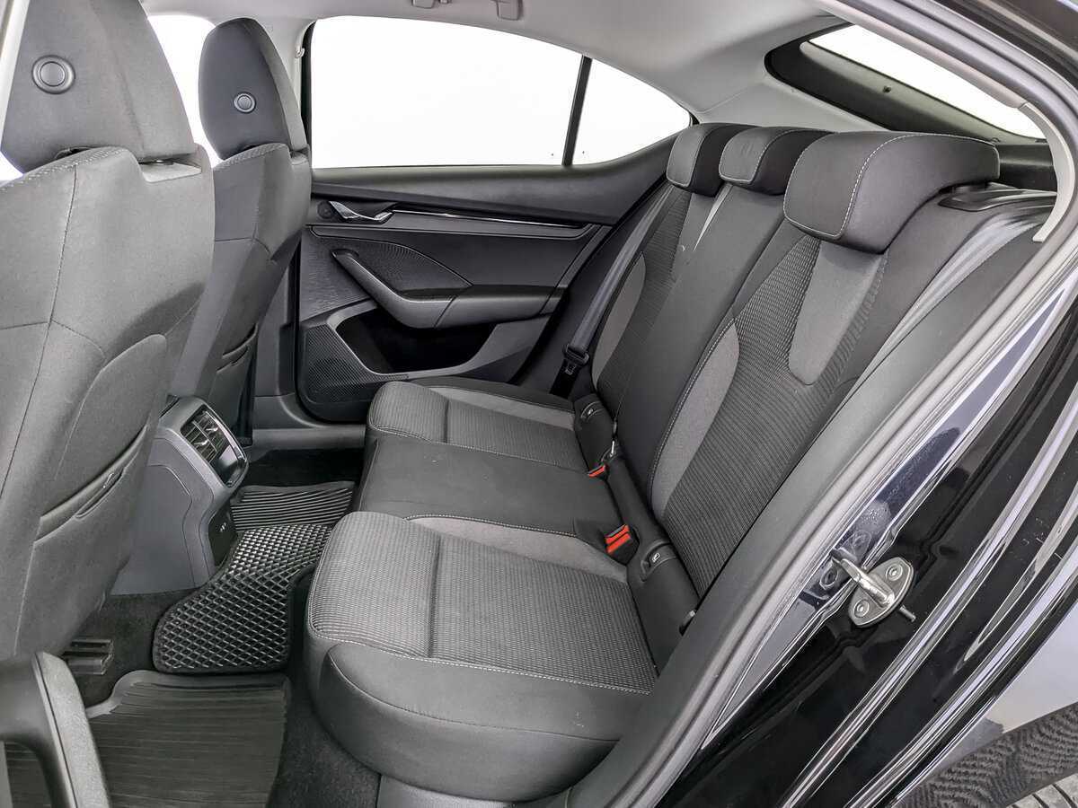 Купить Skoda Octavia, 2021, 88 635 км, фото №12
