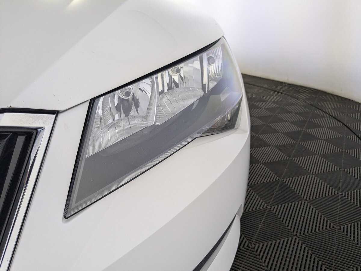 Купить Skoda Superb, 2018, 116 628 км, фото №11