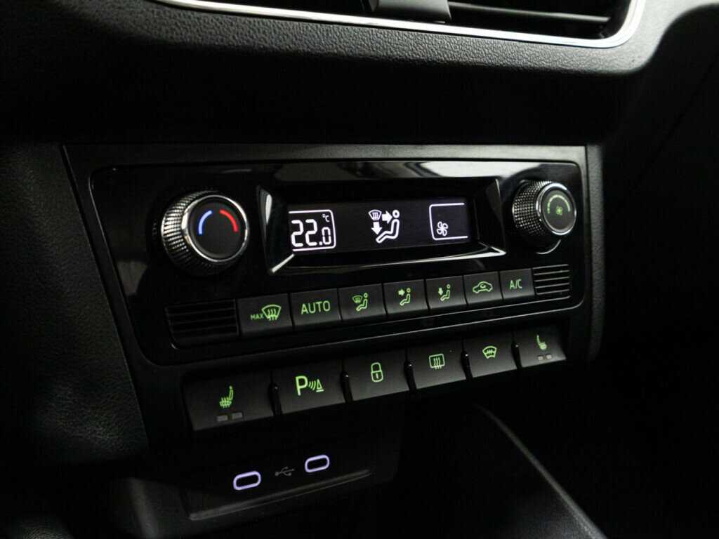 Купить Skoda Rapid, 2021, 72 820 км, фото №17