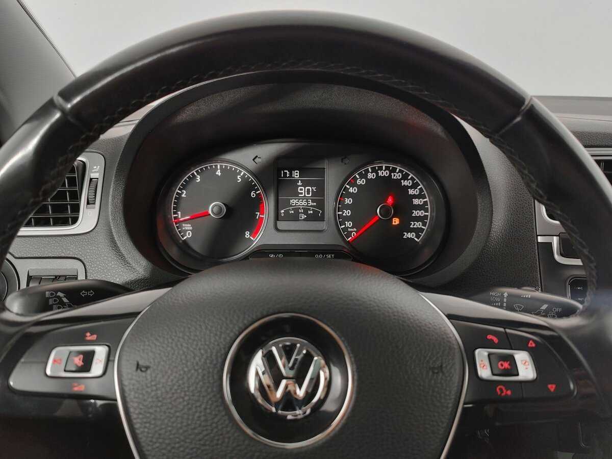 Купить Volkswagen Polo, 2016, 195 000 км, фото №16