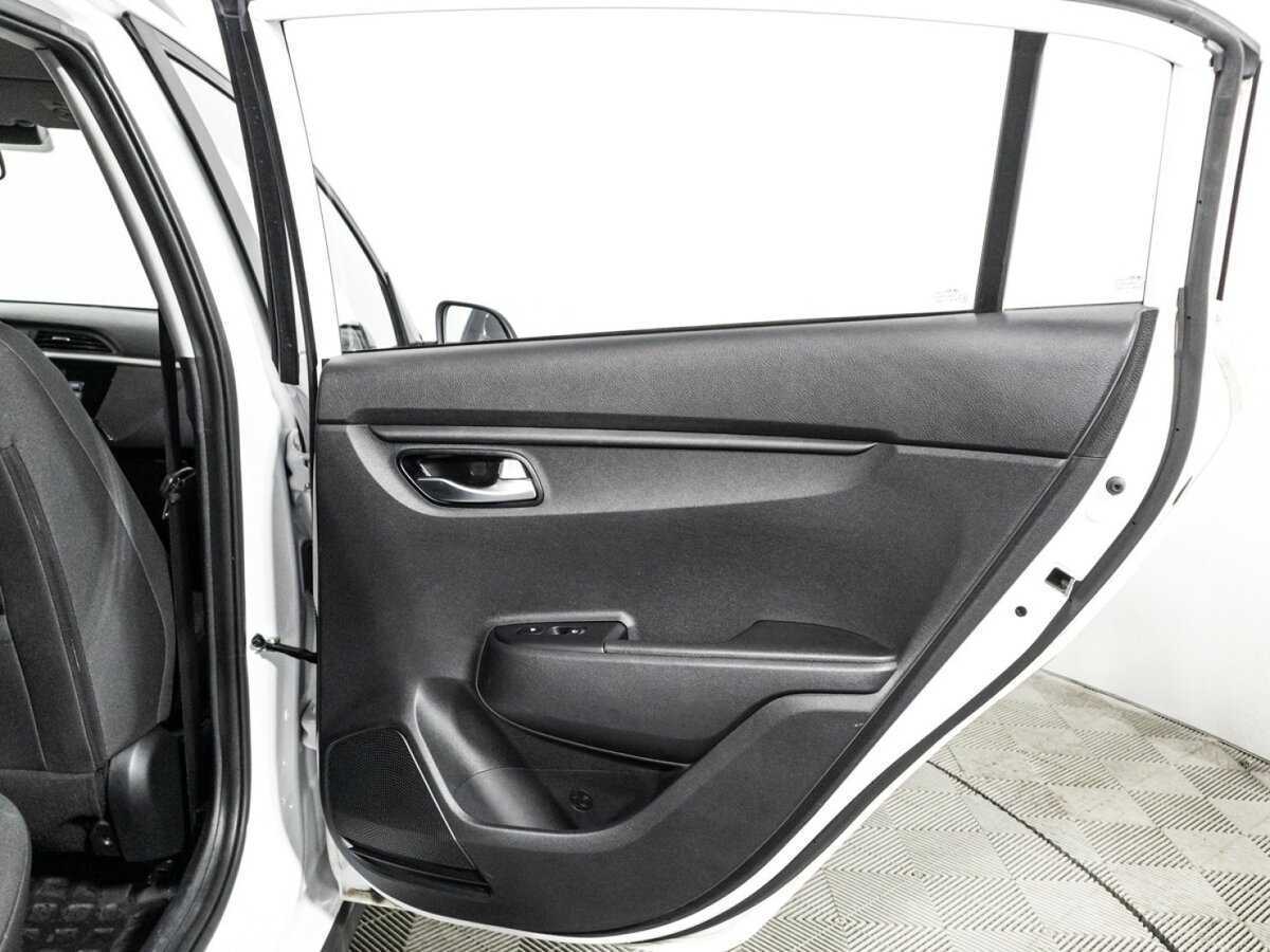 Купить Kia Rio X, 2021, 63 886 км, фото №25