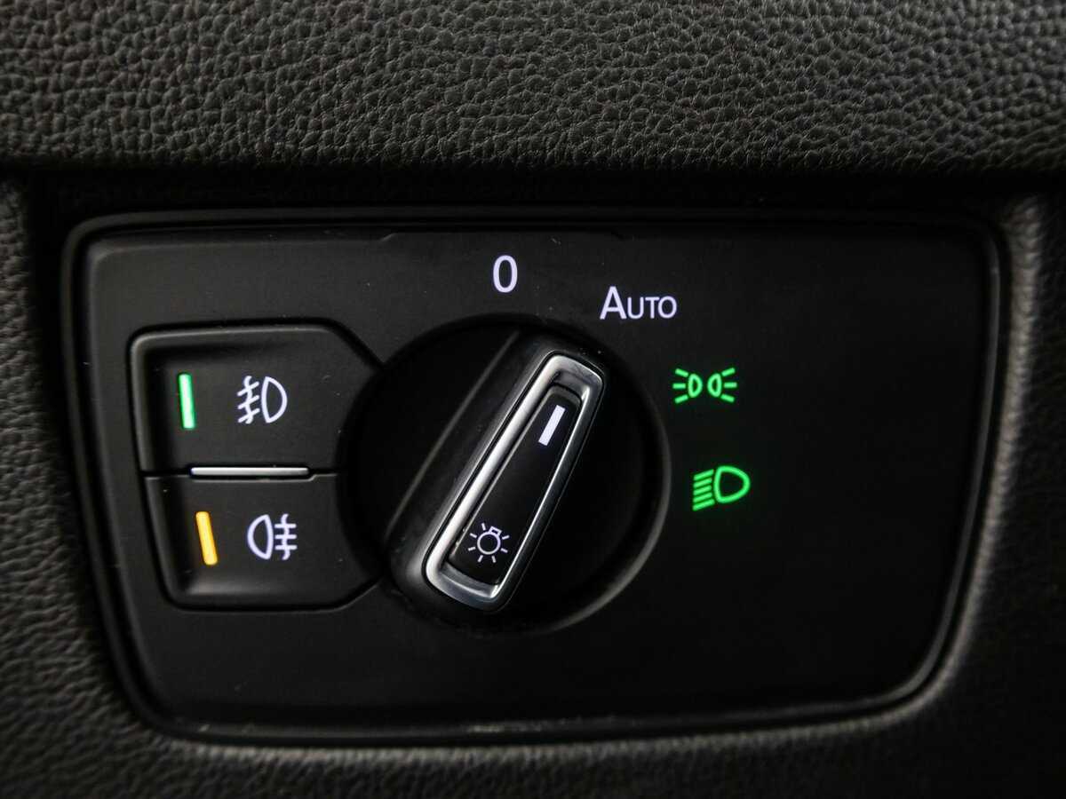 Купить Volkswagen Passat, 2018, 160 888 км, фото №17