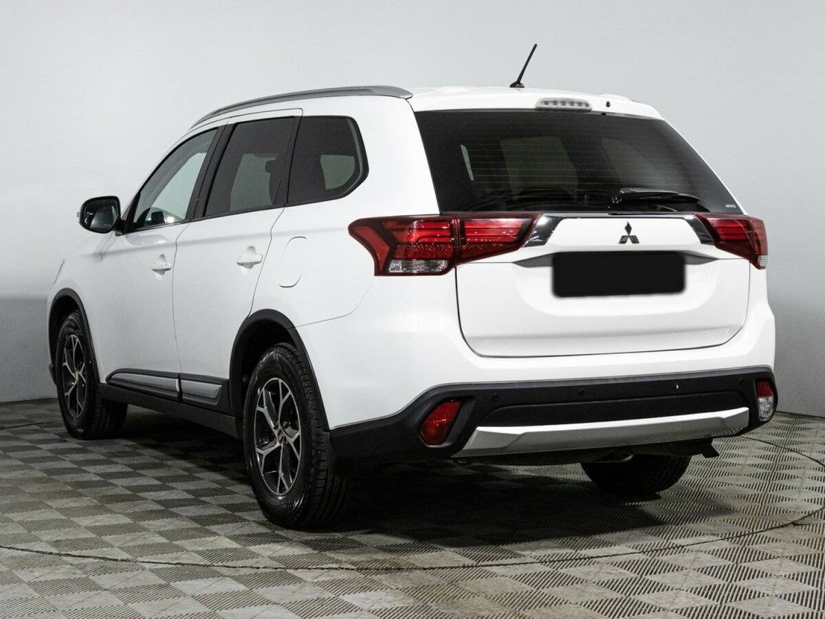Купить Mitsubishi Outlander, 2016, 179 472 км, фото №7