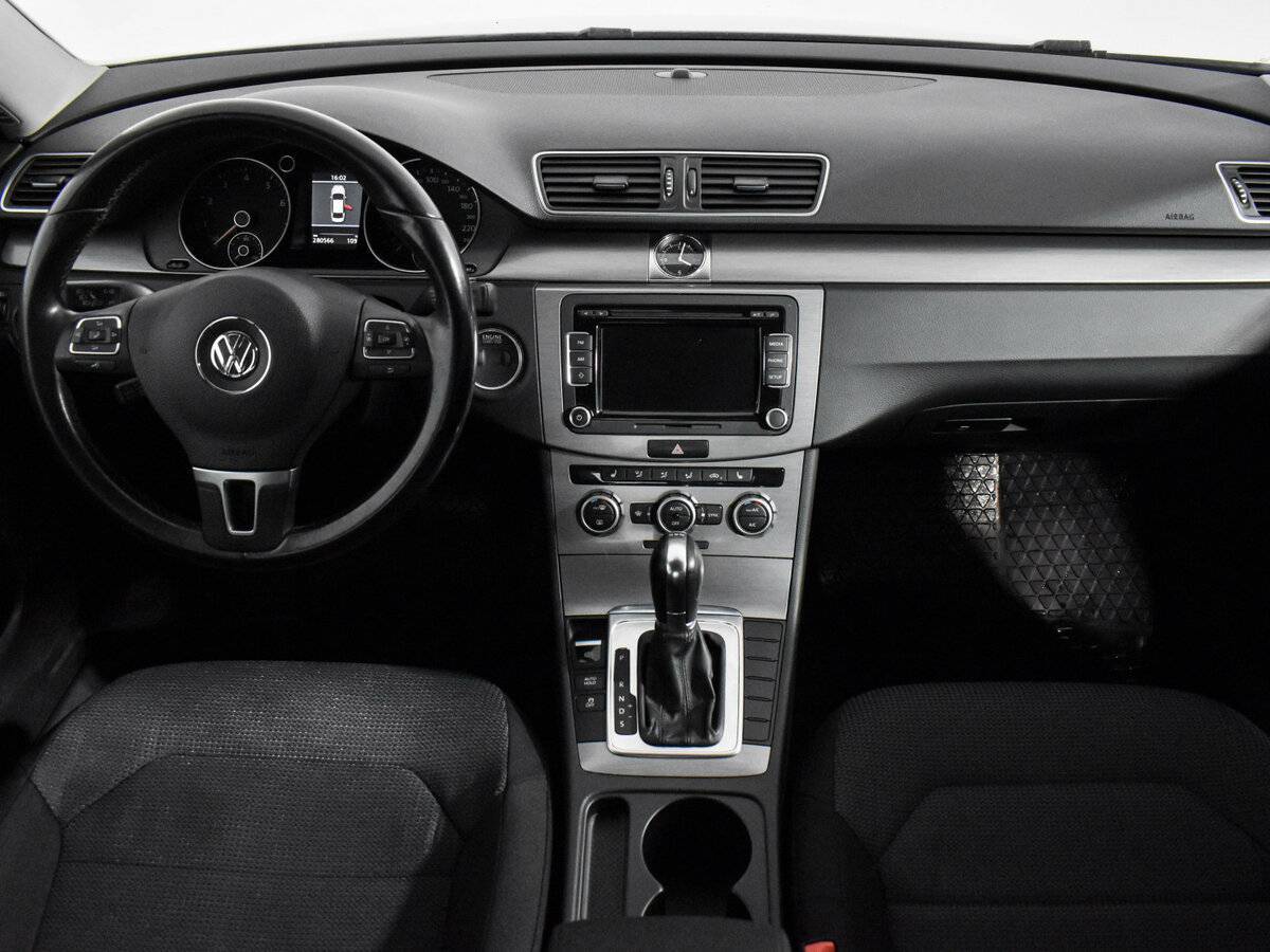 Купить Volkswagen Passat, 2012, 280 564 км, фото №12