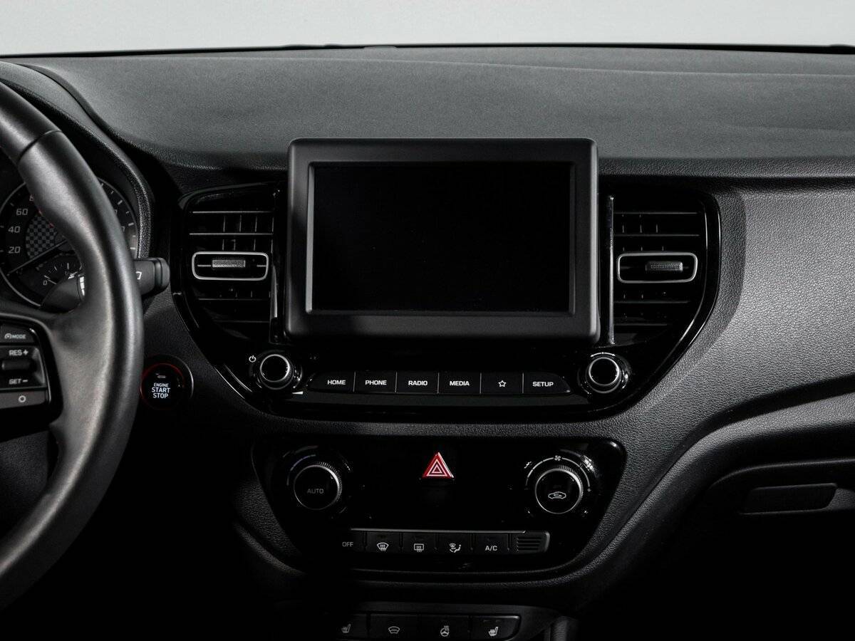 Купить Hyundai Solaris, 2020, 79 297 км, фото №13