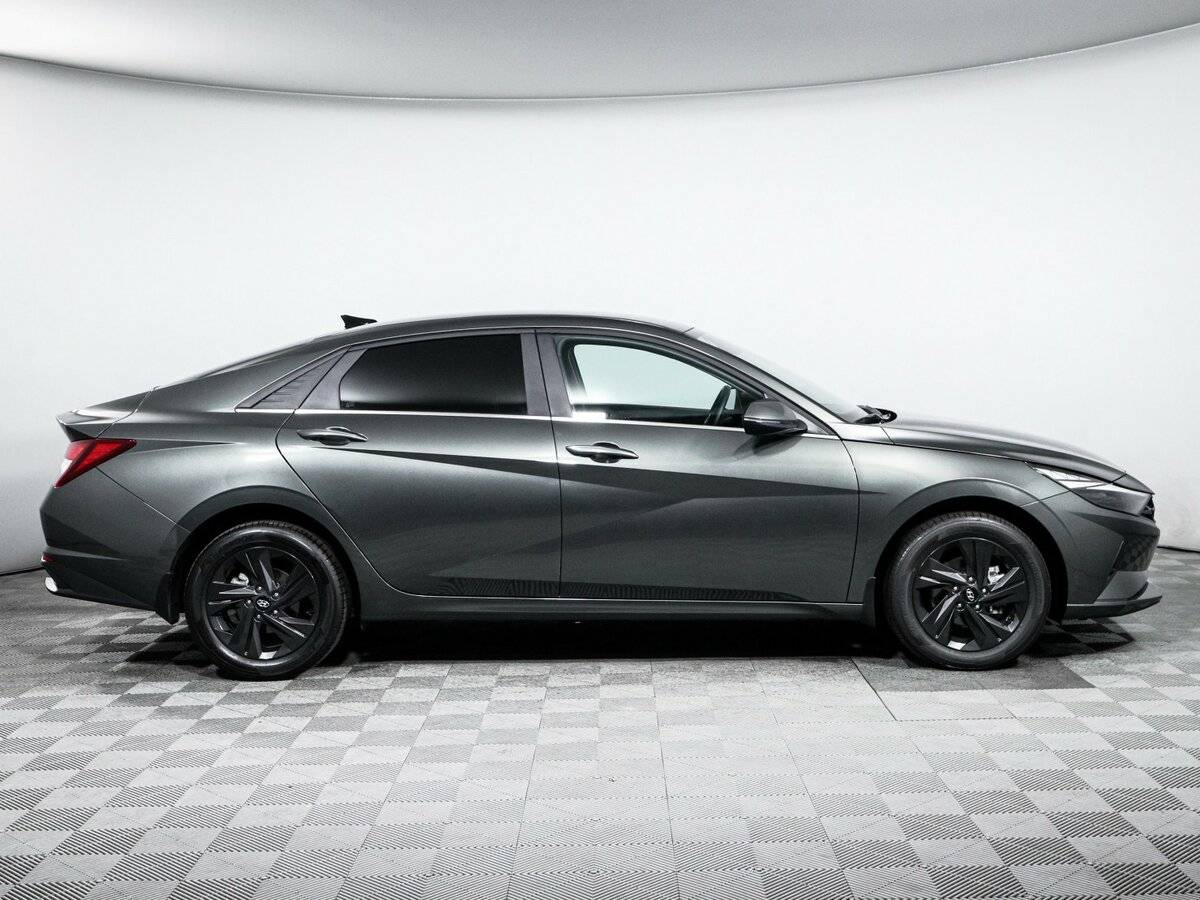 Купить Hyundai Elantra, 2021, 16 563 км, фото №4
