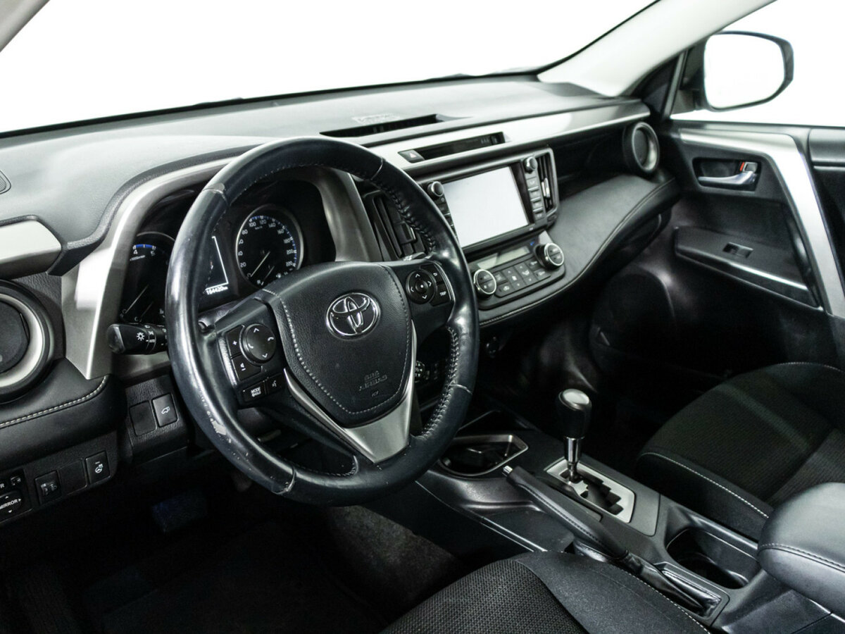 Купить Toyota RAV4 IV (XA40) Рестайлинг, 2017, 164 000 км, фото №11