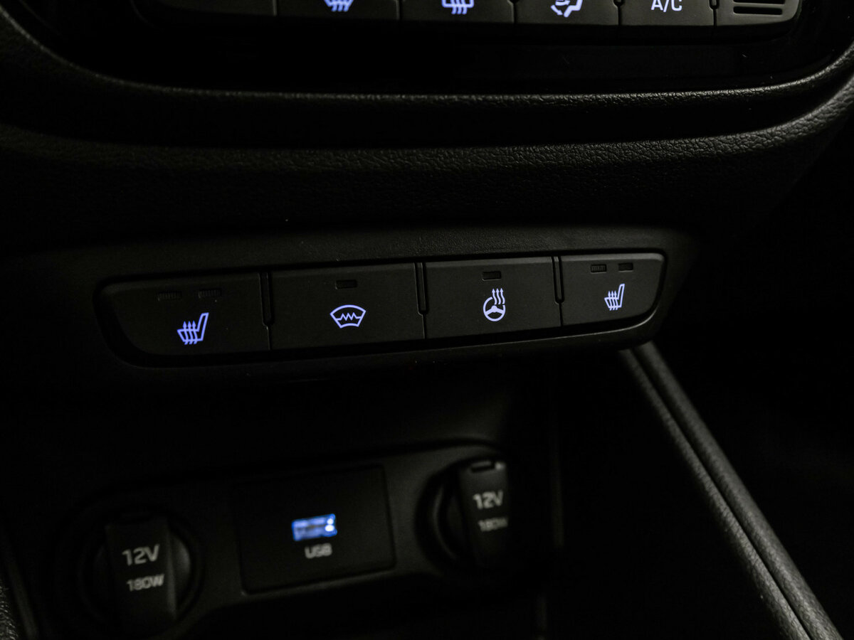 Купить Hyundai Solaris II Рестайлинг, 2020, 131 823 км, фото №14